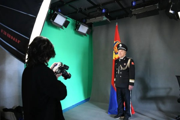 6.曲靖市公安局警礼服拍摄活动.jpg 6.曲靖市公安局警礼服拍摄活动.jpg
