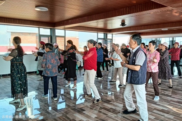 陆良县板桥镇 (2).jpg 陆良县板桥镇 (2).jpg